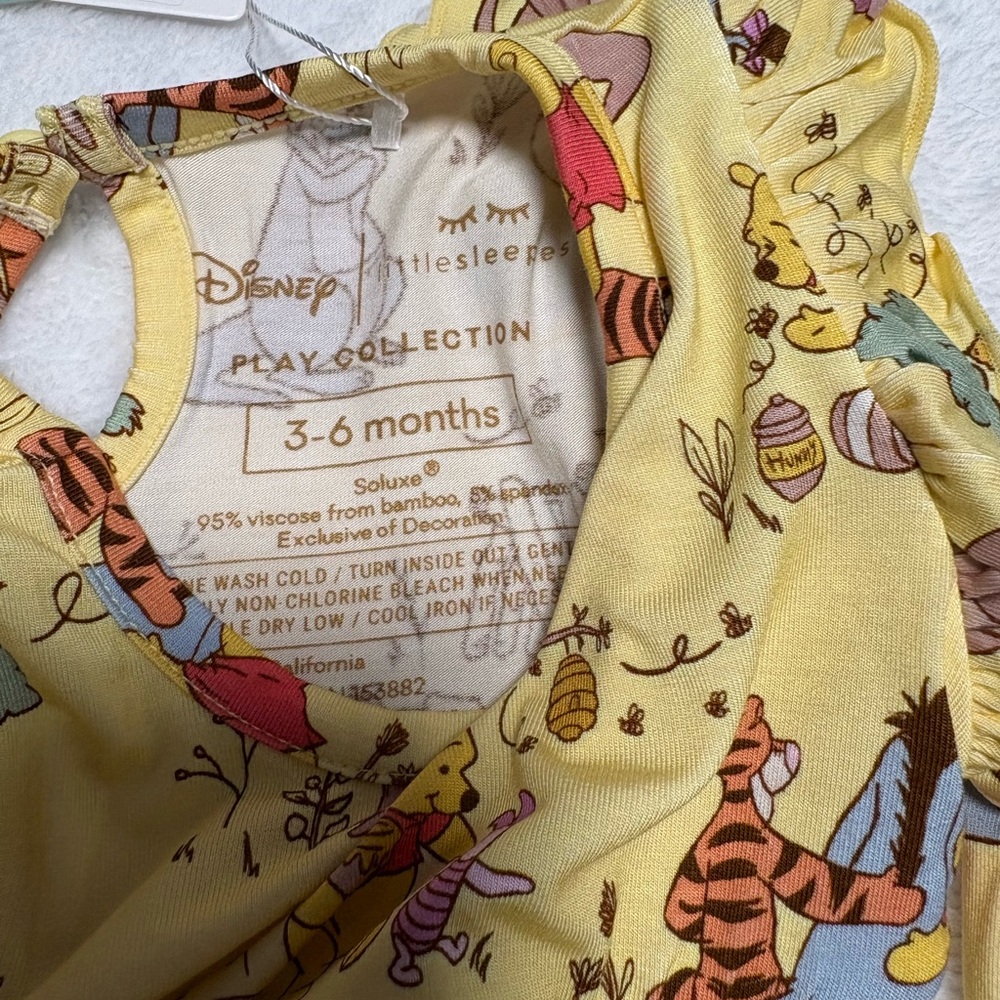 Little Sleepies Disney Pooh Bubble Romper 3-6M NWT Sold Out - Picture 3 of 4